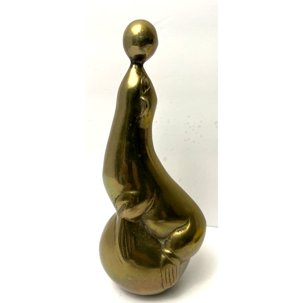 Vintage Brass Circus Seal on Ball 7.75 inches tall Figurine Statue